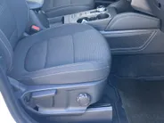 Ford Kuga 2.5 PHEV 225 pk Titanium Navigatie-Draadloos opladen-achteruitrijcamera-parkeersensoren