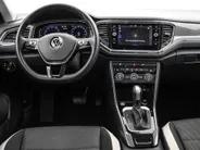 Volkswagen T-Roc 1.5 TSI 150pk DSG Sport · Panoramadak · Camera · Keyless · Apple/Android Car Play · Dodehoek Detectie · P-Sensoren · 17'' Inch ·
