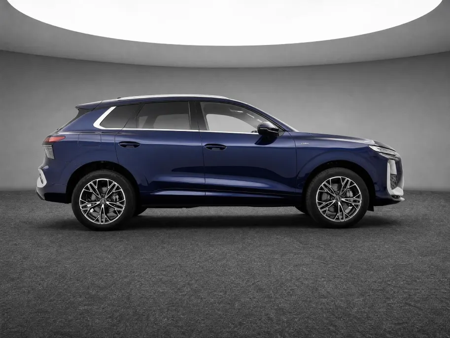 Audi Q3 e-hybrid S edition 272 PK · Techniekpakket plus · Privacy glas · S line interieur met sportst.