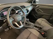 Audi Q3 45 TFSIe 180kW/245PK S Line · Panoramadak · Apple/Android Car Play · Drive select