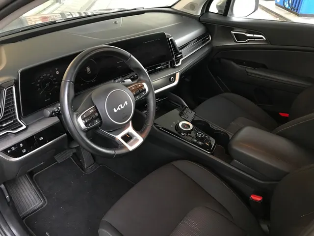 Kia Sportage 1.6 T-GDi Hybrid DynamicLine