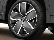 Volkswagen Tayron 1.5 272pk DSG eHybrid R-Line Edition · Panoramadak · 360 Camera · Wegklapbare Trekhaak · Black Style · 20'' Inch · Garantie t/m 17-11-2029 of 100.000km