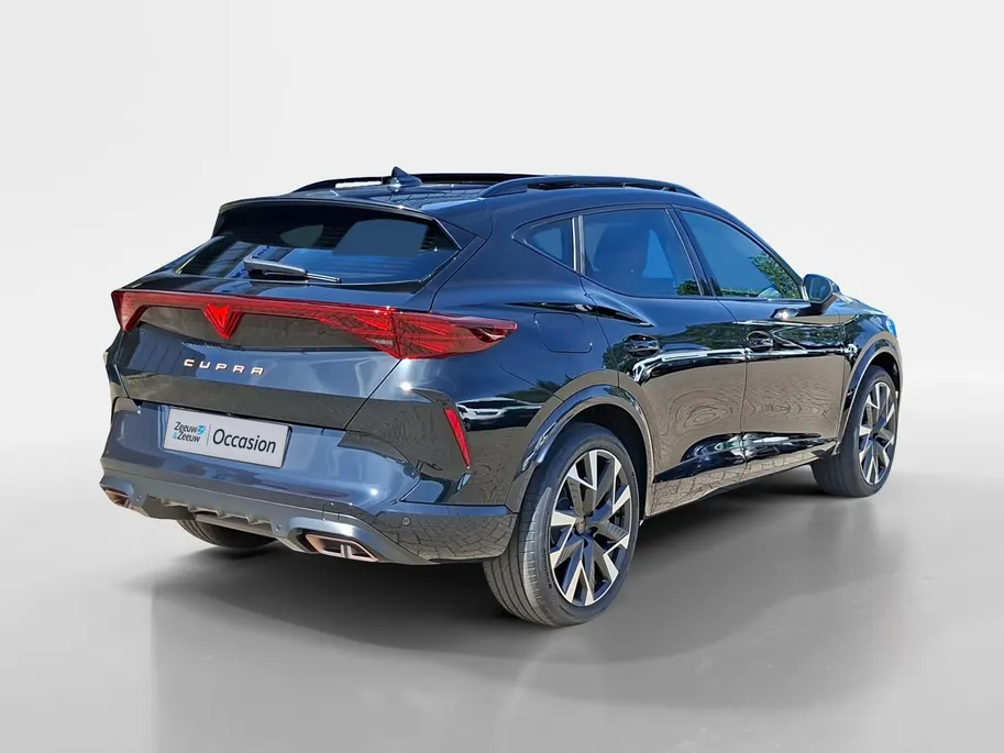 CUPRA Formentor 1.5 TSI e-Hybrid business | 19 inch | Stuurverwarming | Open dak | Trekhaak