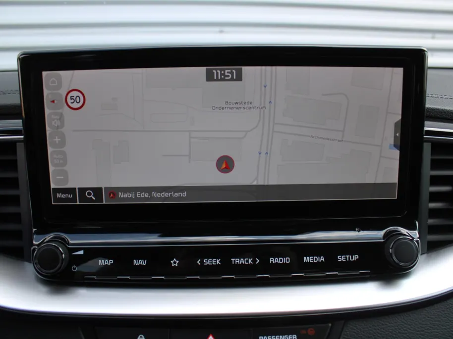 Kia Ceed Sportswagon 1.0 T-GDi DynamicPlusLine | Stoel- & stuurverwarming | Camera | LED | Navi | Elek. achterklep |