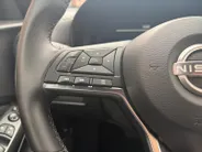 Nissan Juke 1.6 Hybrid N-Connecta Lichtmetalen velgen | Navigatie | Apple Carplay/ Android Auto | Achteruitrijcamera | Climate Control | Parkeersensoren voor & achter |