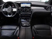 Mercedes-Benz GLC Coupé 300e 4MATIC Business Solution AMG l Panoramadak l Stoelverwarming l Achteruitrij camera
