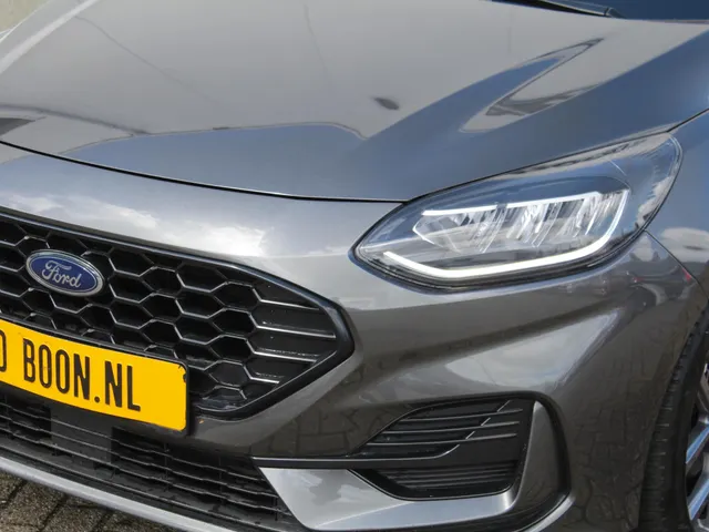 Ford Fiesta 1.0 EcoBoost Hybrid ST-Line Automaat | Navi | Cruise | Clima | Park sens | All Season