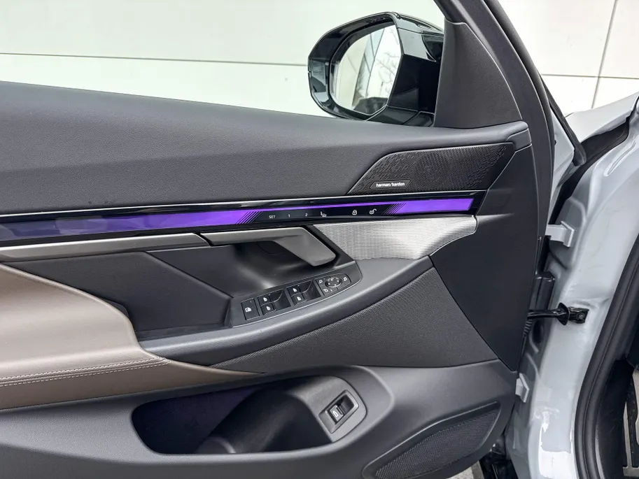 BMW i5 Sedan M60 xDrive 84 kWh