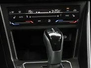 Volkswagen Polo 1.0 TSI 95pk DSG Style · Camera · Apple/Android Car Play · Navigatie · P-Sensoren · Climatronic · Stoelverwarming · 15'' Inch ·