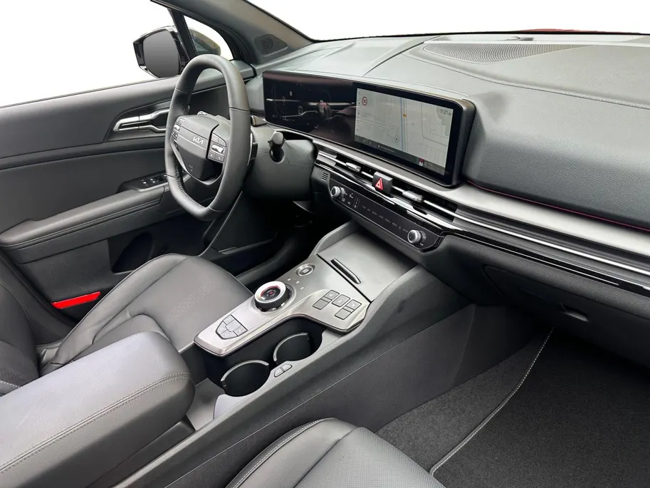 Kia Sportage 1.6 T-GDi Hybrid Black Edition Advanced | TIJDELIJK ACTIE MODEL| DIRECT LEVERBAAR | 3000,- INRUILVOORDEEL | Panorama Schuif/Kanteldak | Elektrisch verstelbare Stoelen |