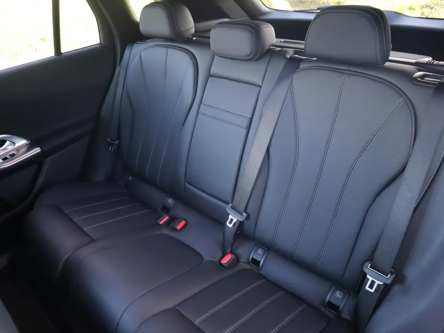 Mercedes-Benz GLC 400 4MATIC Business Solution 94 kWh