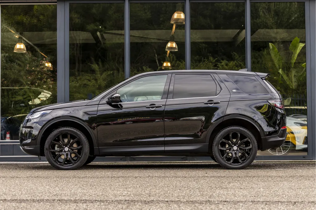 Land Rover Discovery Sport 2.0 TD4 Urban Series SE EX.BTW | Achterbank + ramen aanwezig |