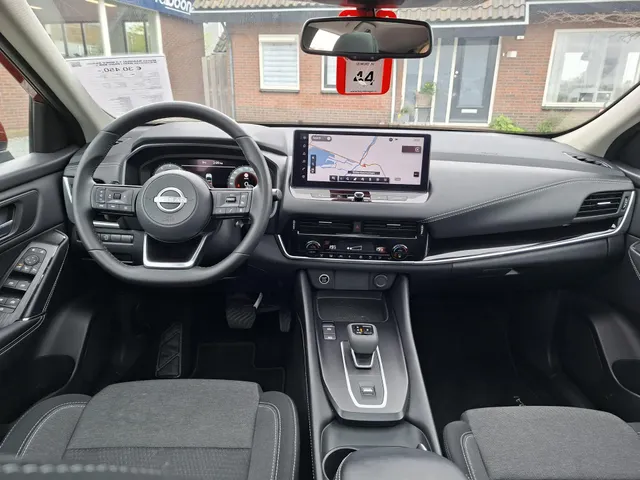 Nissan QASHQAI 1.3 MHEV Xtronic N-Connecta NAVI | PANO DAK | NL-auto | rijklaarprijs !!
