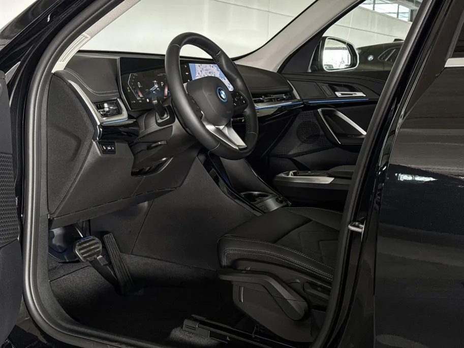 BMW iX1 eDrive20 Pure Edition 67 kWh