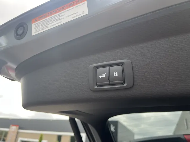 Mitsubishi Outlander 2.4 PHEV Intense+