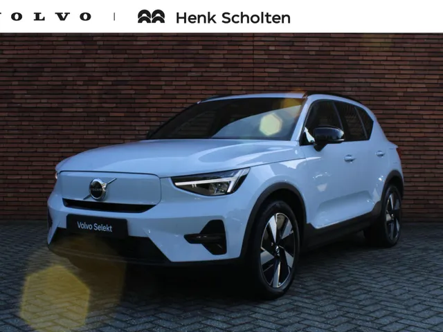 Volvo EX40