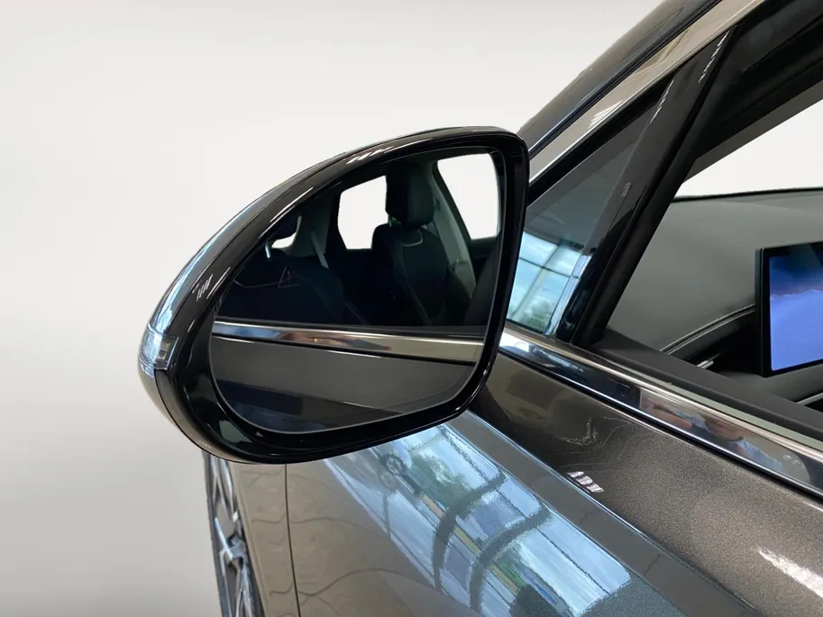 Genesis GV70 84 KWH | FIRST EDITION | DIRECT LEVERBAAR |