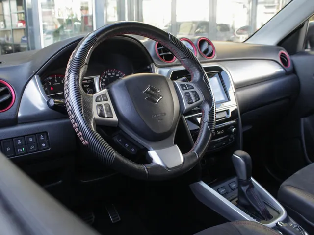 Suzuki Vitara 1.4 S Allgrip Automaat | Navi | Adap. Cruise | Clima | Camera