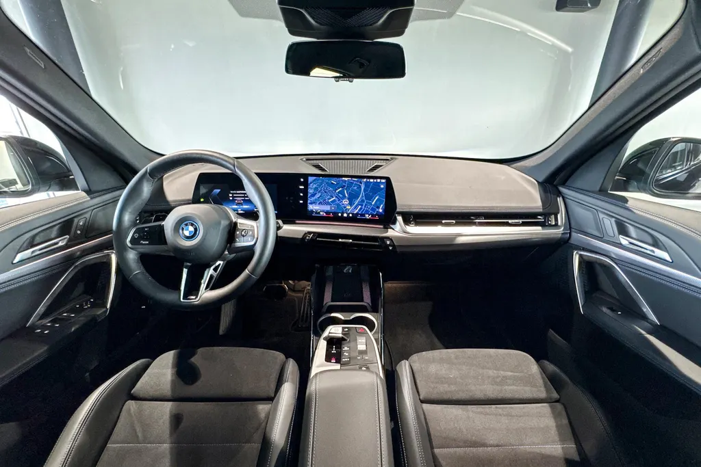 BMW X1 xDrive25e