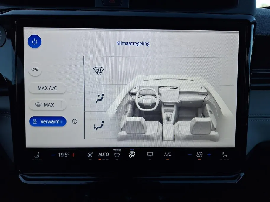 Ford Puma Gen-E 46,8 kWh | Winterpack | Comfort Pack | Camera | Apple Carplay&Android Auto | Climate Control | El. Achterklep | Navigatie | Nieuw te bestellen! |