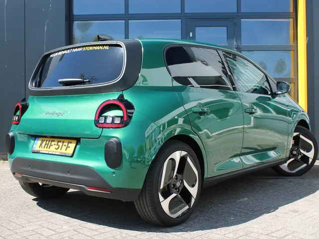 Renault Twingo urban range techno 27.5 kWh NIEUW MODEL TWINGO NU IN DE SHOWROOM! | DEMONSTRATIE AUTO, VRAAG NAAR BESCHIKBAARHEID |