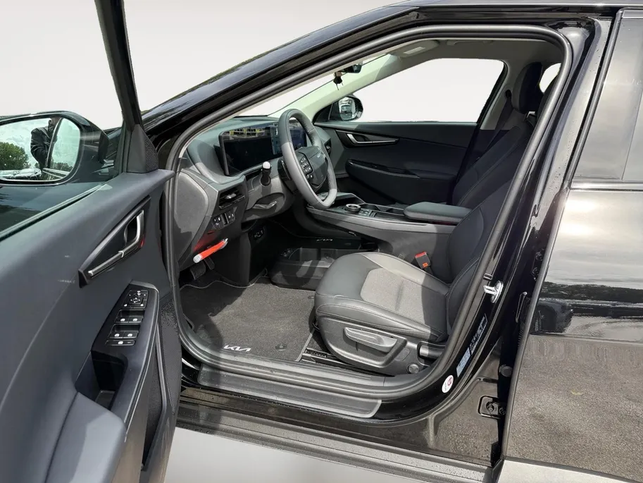 Kia EV6 Black Edition 63 kWh | NAVI | CAMERA | ANDROID & APPLE CARPLAY | BLACK EDITION | 20 INCH & ALL SEASON | ETC...