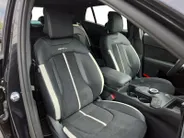Kia Sportage 1.6 T-GDi Plug-in Hybrid GT-Line | Climate Control | Cruise Control | Camera | Navigatie | Elektrische Kofferklep | Open Dak | Stoelverwarming | Stuurverwarming |