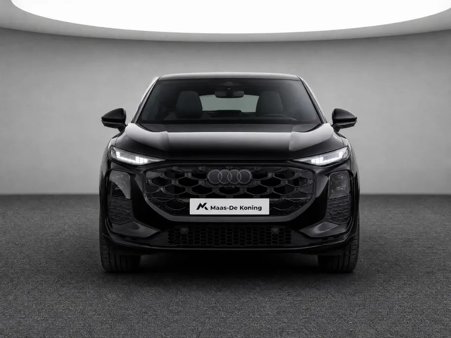 Audi Q3 Sportback 1.5 e-hybrid S edition 272 PK · Tech pro · Glazen panoramadak · Trekhaak elek. wegklapbaar