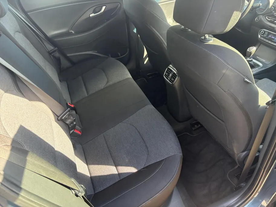 Hyundai i30 Wagon 1.0 T-GDi MHEV Comfort | Climate control | Carplay | Camera