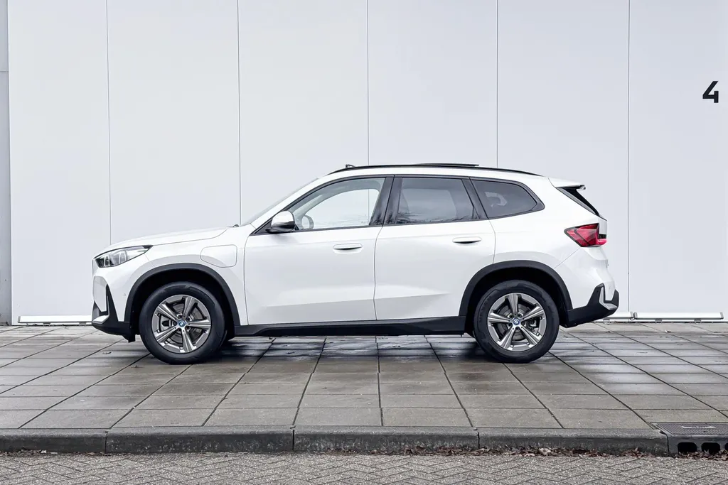 BMW X1 xDrive25e