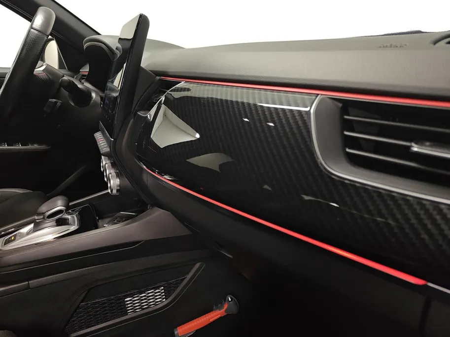 Renault Arkana 1.6 E-Tech Hybrid 145 R.S. Line | CarPlay/Android Auto | Camera | Navigatie | Adaptive Cruise | Climate Control | Keyless Entry | Sportieve R.S. Line