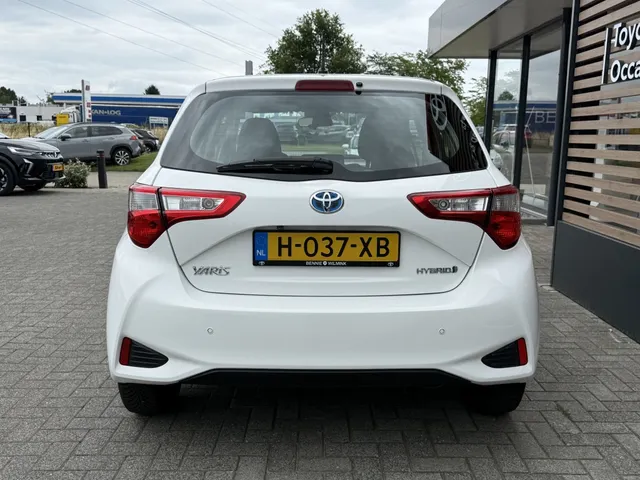 Toyota Yaris 1.5 Hyb. Design Sport