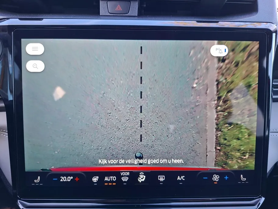 Ford Puma Gen-E 46,8 kWh | Winterpack | Afn. Trekhaak | Driver assistancepack | 17' Lichtmetaal | 360Camera | Adaptive Cruisecontrol | Dodehoekdetectie | Led verlichting | Apple Carplay&Android Auto | Nieuw te bestellen |