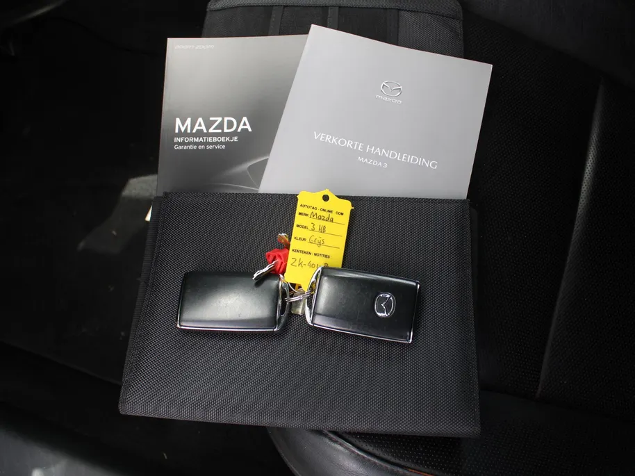 Mazda 3 2.0 e-SkyActiv-G M Hybrid 122 Luxury | Trekhaak | Stuur-/stoelverwarming | Leer | 360 Camera | Stoelgeheugen | 18' LM | HUD | LED | Cruise adapt. |