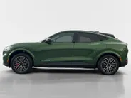 Ford Mustang Mach-E Extended Premium RWD 88 kWh | Op Voorraad | Snel Rijden | Financiering vanaf 2,99% Rente | Actiekorting tot €5000,- | 602 KM Rijbereik WLTP |