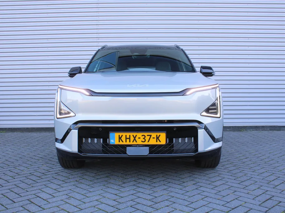 Kia EV5 GT-Line Business Edition 81.4 kWh | Trekhaak | Stuur-/stoelverwarming v+a | Schuifdak | Leer | Elek. stoelverstelling + achterklep | 20' LM | LED |