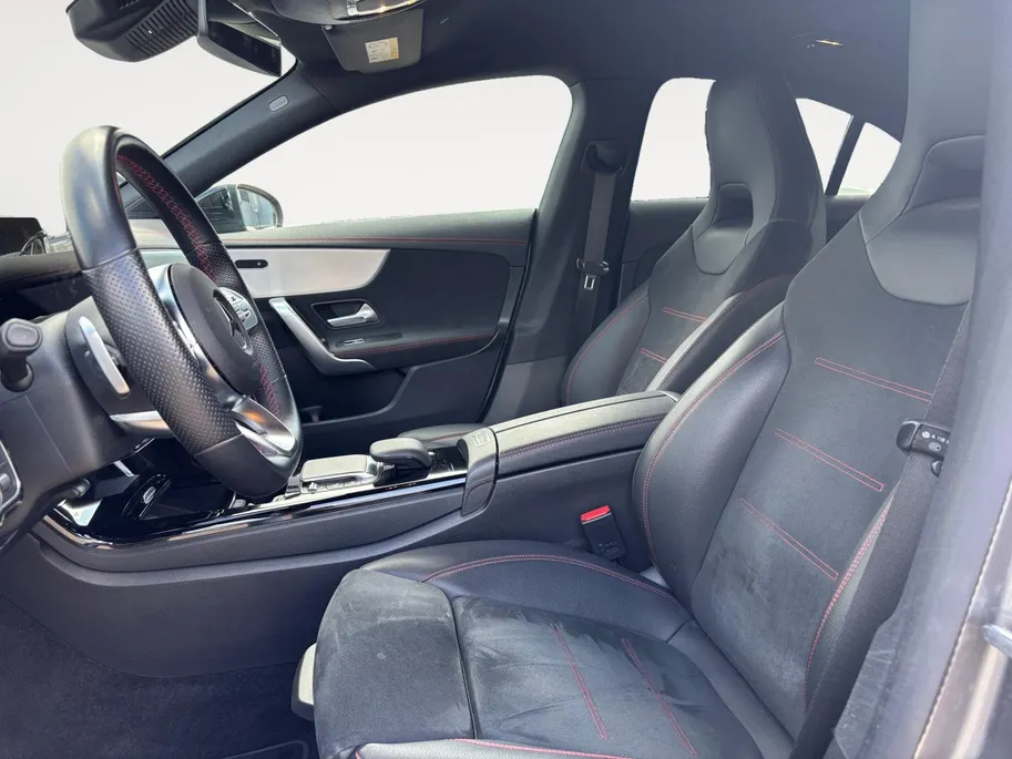 Mercedes-Benz CLA 250 e AMG Line | Adapt. Cruise Control | Rondomzicht camera | Apple Carplay/Android Auto | 18' inch velgen |