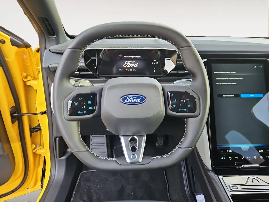 Ford Capri Premium Extended Range RWD 77 kWh | Tot 2200kg trekgewicht! | Tot €3.500,- korting! | 0,99% rente Ford Options! / 0,99% financial lease | Sync Move | 572 liter bagageruimte | Nieuw te bestellen