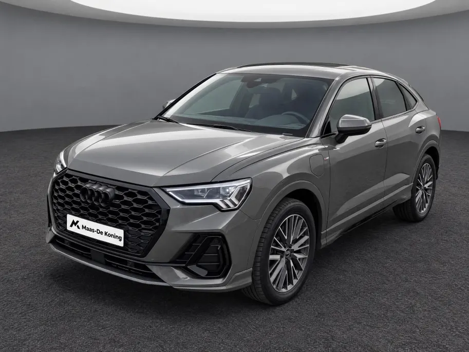 Audi Q3 Sportback 45 TFSIe 180kW/245PK S Edition · Trekhaak · Apple/Android Car Play · Drive select · Garantie t/m 10-03-2027 of 100.000km