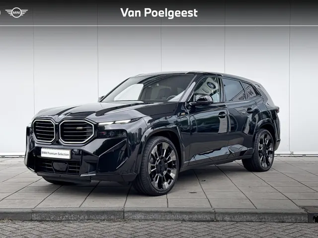 BMW XM