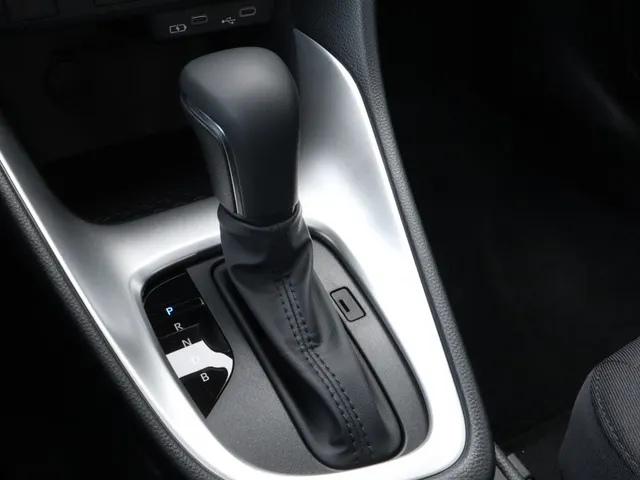 Toyota Yaris 1.5 Hybrid 115 Active Carplay | Adaptive Cruise | LM-velgen