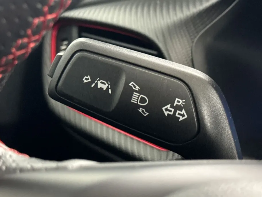 Ford Puma 1.5 EcoBoost ST-X | 200 PK | Panoramadak | Performance Pack | B&O Premium Audio | Elektrische Achterklep