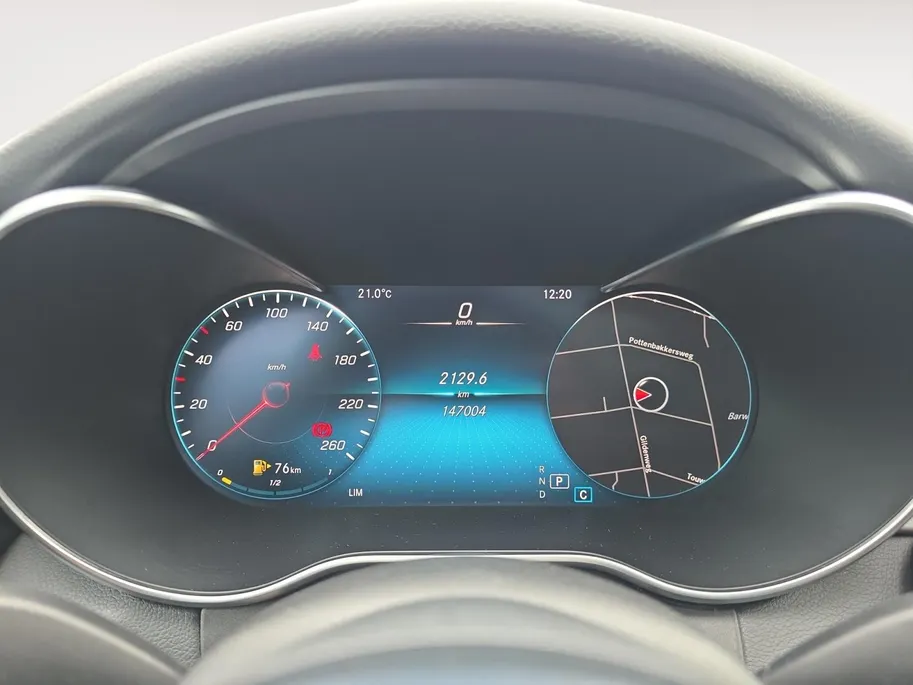 Mercedes-Benz C-Klasse 180 Business Solution AMG | Panoramadak | Cruise Control | Achteruitrijcamera | Apple Carplay/Android Auto |