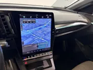 Renault Megane E-Tech 220PK EV60 Optimum Charge Techno Automaat | Pack Winter | Adaptive Cruise Control | 360 Camera | Apple CarPlay/Android Auto | Parkeersensoren | Full LED | Digital Cockpit | Lichtmetalen Velgen |
