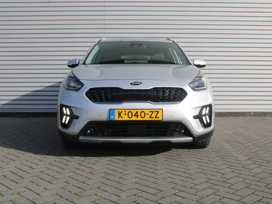 Kia Niro 1.6 GDi Hybrid DynamicPlusLine | Stuur-/stoelverwarming | Camera | Leer | Navi | Clima | Cruise adapt. | LED | Keyless | 16' LM |