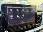 Kia Stonic 1.0 T-GDi MHEV DynamicPlusLine | Trekhaak | Keyless | Camera | Climate Control | Cruise Control | Lane Assist | Apple Carplay | Android Auto |
