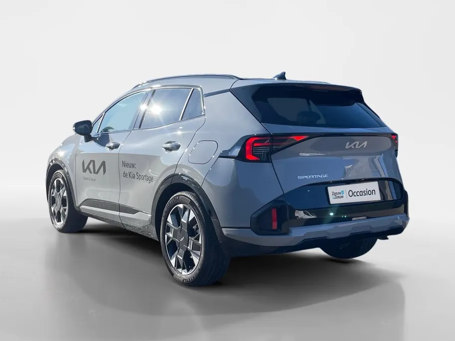 Kia Sportage 1.6 T-GDi Plug-in Hybrid GT-Line | PHEV | Navigatie | Climate control | Cruise control | Stoel + Stuur verwarming | Elektrische voorstoelen | Parkeer camera achter | Schuif kantel dak
