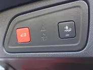 Citroën C5 Aircross 1.6 PureTech Shine | 180PK | Panoramadak | 360° Camera | Dodehoek detectie | Stoelverwarming | Elek. stoelverstelling + achterklep | 19' LM |