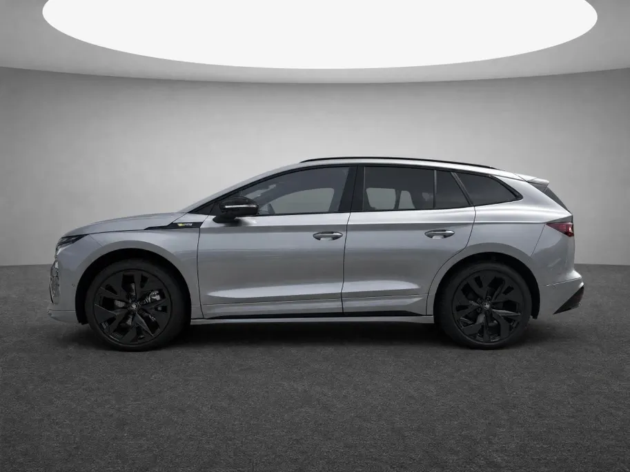 Škoda Enyaq iV 85 RS 340PK 4X4 Upgrade Maxx | Panoramadak | Trekhaak (2200KG) | 21 Inch Vision Black | Demo deal!