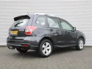 Subaru Forester 2.0 Luxury Plus | Trekhaak | Camera | Stoelverwarming | Schuifdak | 17' LM | Clima | Xenon | Parkeersensor v+a | All seasons |